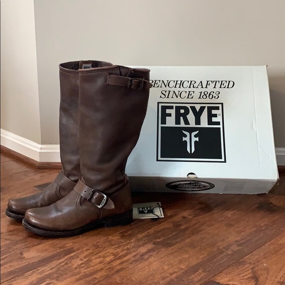 Authentic Veronica slouch Frye boots - Picture 1 of 3
